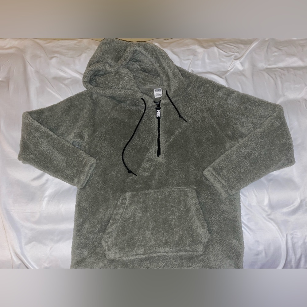 Pullover Hoodie